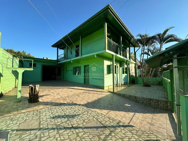 Casa com 5 dormitórios Próxima ao centro!: 3ª foto da galeria de imagens do imóvel