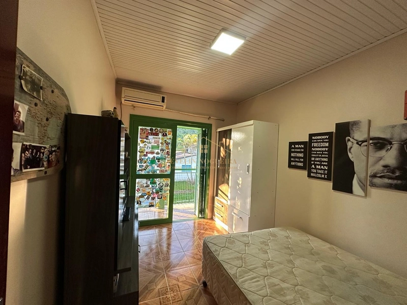 Casa com 5 dormitórios Próxima ao centro!: 31ª foto da galeria de imagens do imóvel