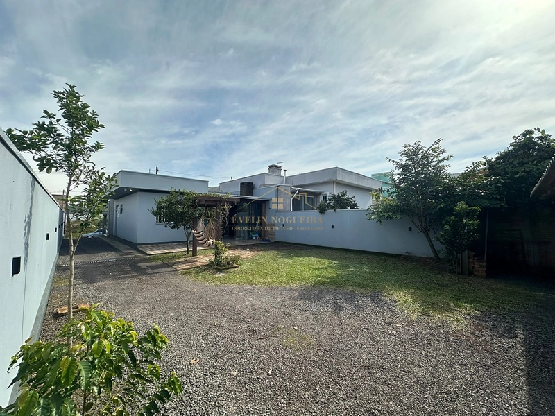 Vendo Excelente Residência no Bairro Santa Rita: 8ª foto da galeria de imagens do imóvel