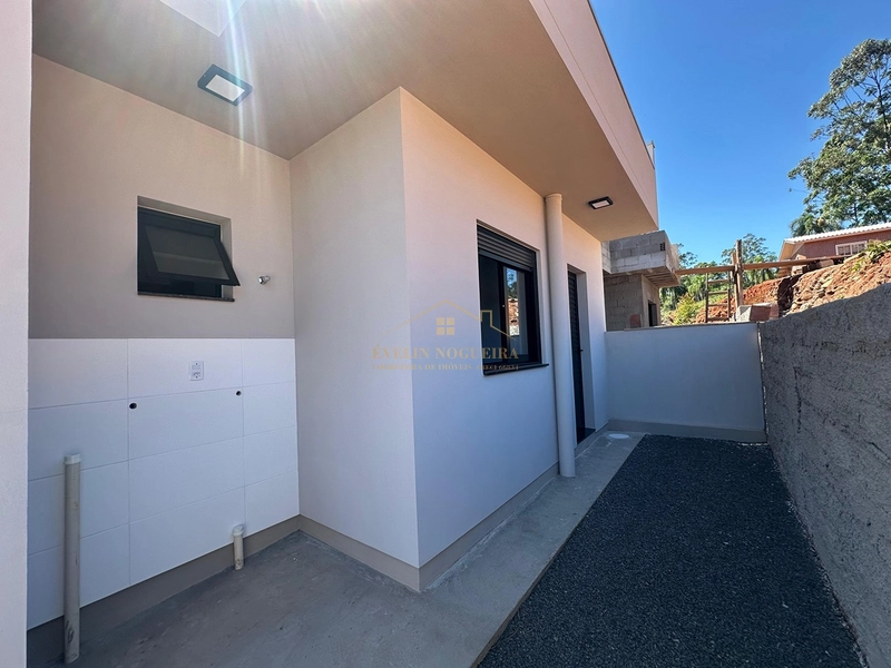 Vendo Casa de Esquina no Loteamento Eco City : 5ª foto da galeria de imagens do imóvel