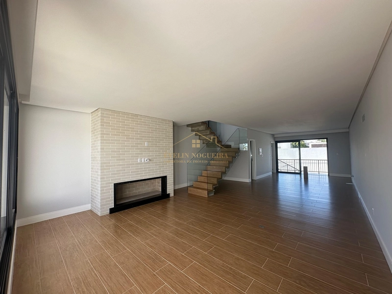 Sobrados de Alto Padrão no bairro São João: 3ª foto da galeria de imagens do imóvel