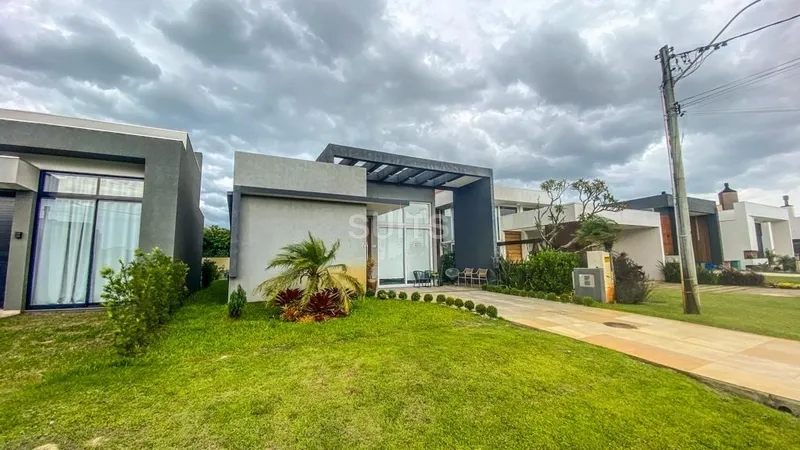 Excelente Casa térrea no Condomínio Riviera: 1ª foto da galeria de imagens do imóvel