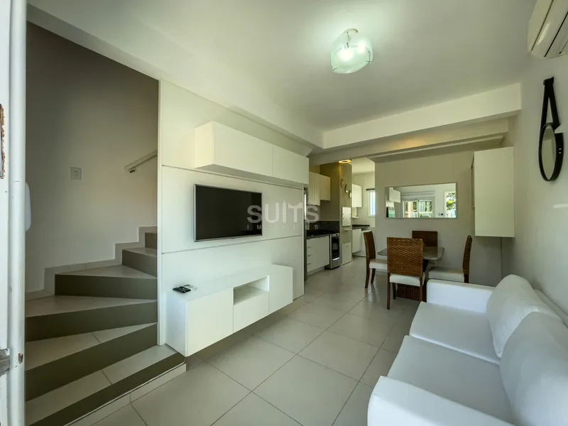 Excelente sobrado à 03 quadras do mar no centro de Xangri-Lá: 3ª foto da galeria de imagens do imóvel