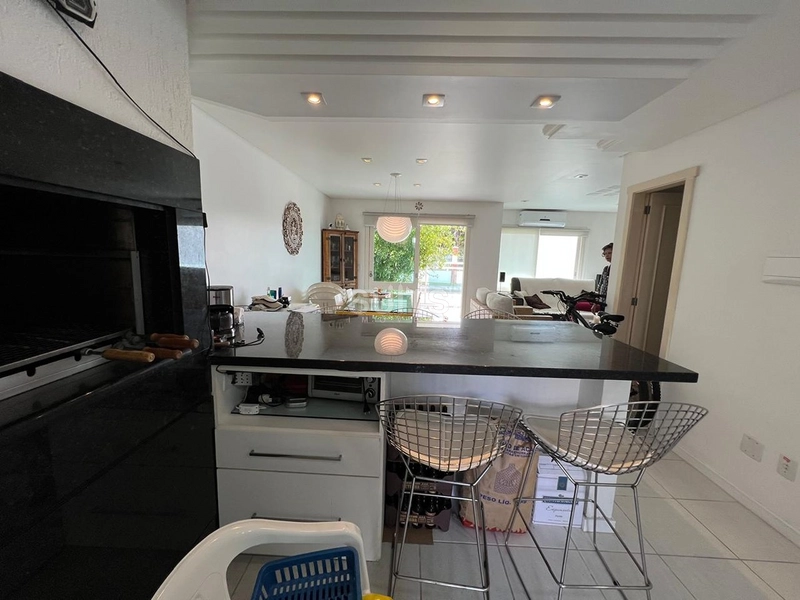 Excelente duplex à venda no Centro : 34ª foto da galeria de imagens do imóvel