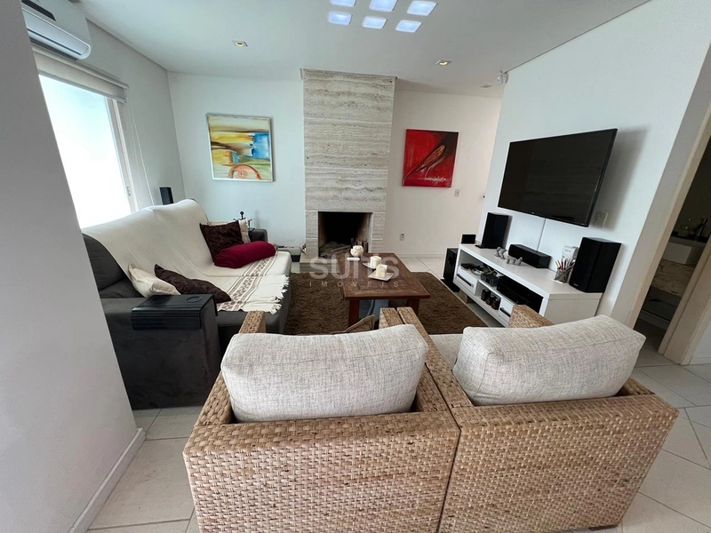 Excelente duplex à venda no Centro : 4ª foto da galeria de imagens do imóvel