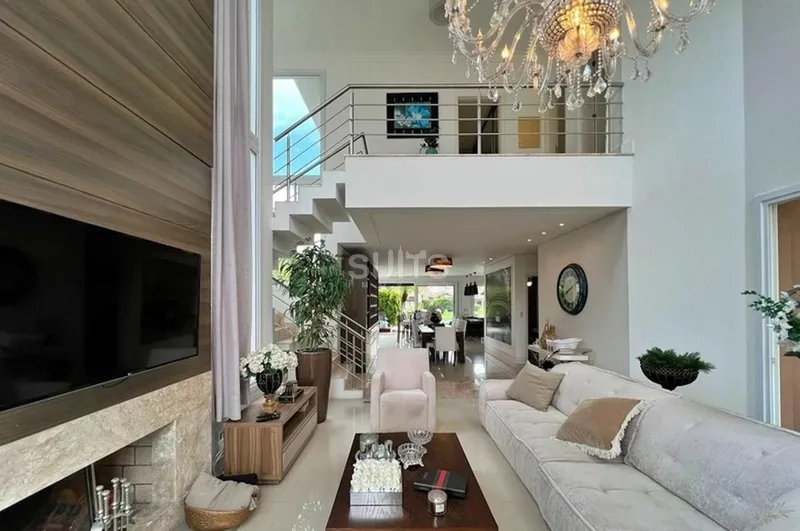 Sobrado beira lago à venda no condomínio Ventura!: 3ª foto da galeria de imagens do imóvel