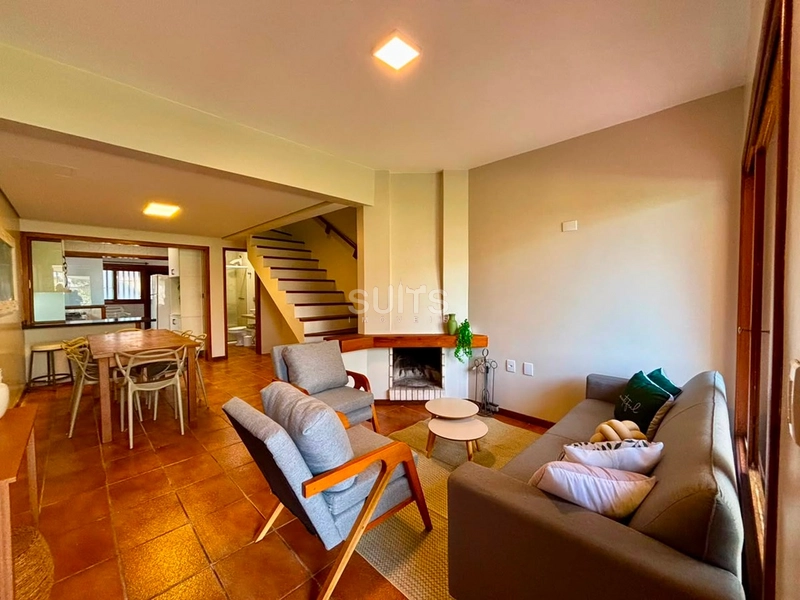 Excelente duplex à venda no centro de Xangri-lá: 1ª foto da galeria de imagens do imóvel