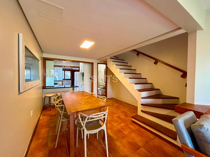 Excelente duplex à venda no centro de Xangri-lá: 6ª foto da galeria de imagens do imóvel