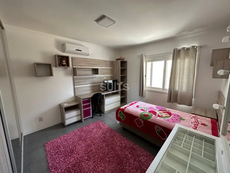 Sobrado com 02 terrenos em ótima localização no Centro de Xangri-Lá: 44ª foto da galeria de imagens do imóvel