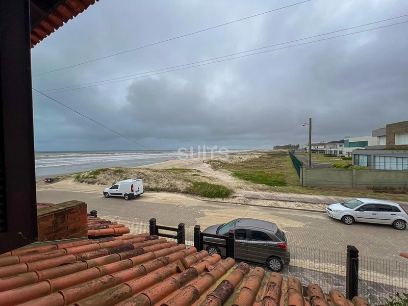 Excelente duplex à venda no Centro: 6ª foto da galeria de imagens do imóvel