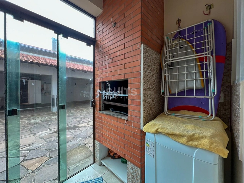 Excelente duplex à venda no Centro: 3ª foto da galeria de imagens do imóvel