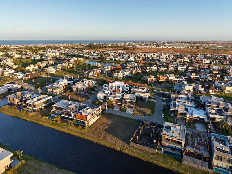Excelente sobrado à venda no condomínio Sunset: 29ª foto da galeria de imagens do imóvel