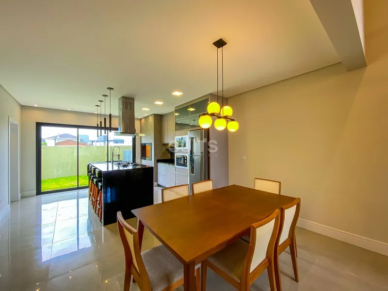 Linda casa à venda no condomínio Blue: 7ª foto da galeria de imagens do imóvel