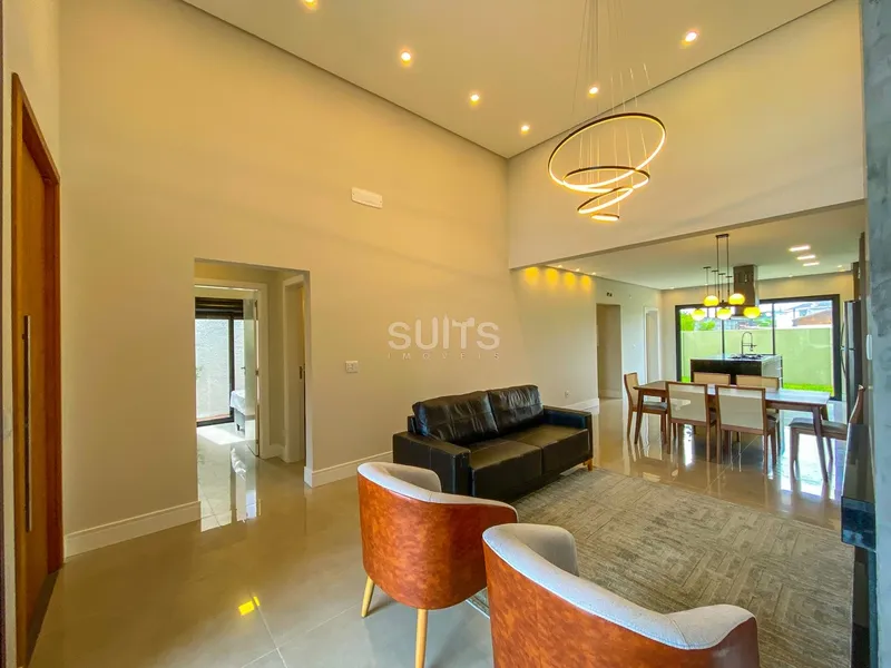 Linda casa à venda no condomínio Blue: 3ª foto da galeria de imagens do imóvel