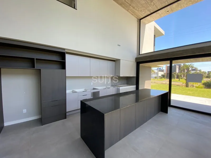 Excelente sobrado de frente para o lago no condomínio Acqualina: 7ª foto da galeria de imagens do imóvel