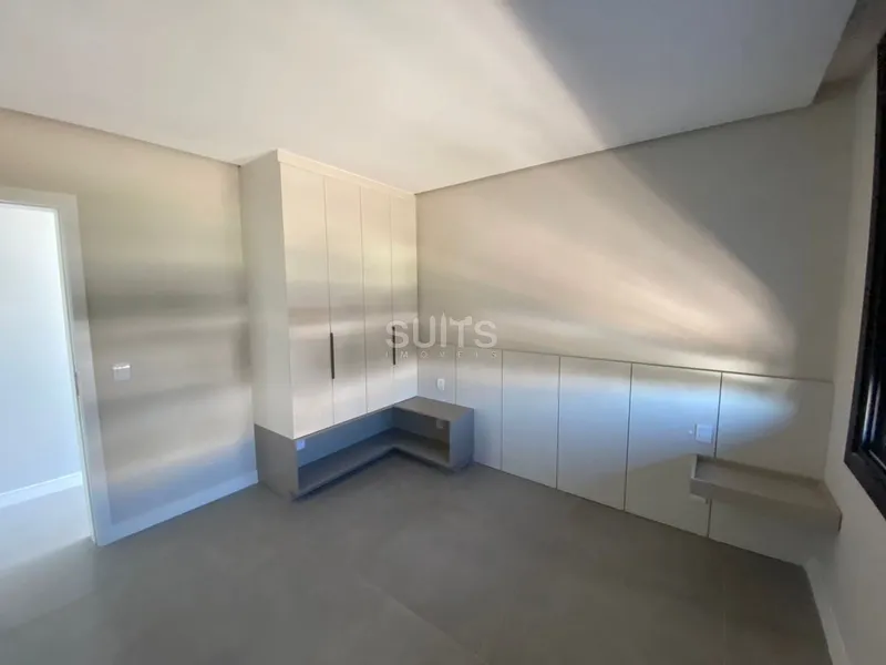 Excelente sobrado de frente para o lago no condomínio Acqualina: 18ª foto da galeria de imagens do imóvel