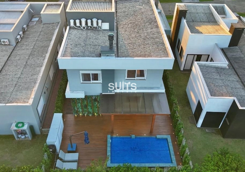 Excelente sobrado à venda no condomínio Capão Ilhas: 2ª foto da galeria de imagens do imóvel