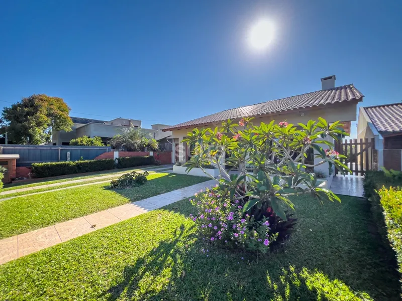 Excelente casa com 02 terrenos na praia de Maristela em Xangri-Lá: 3ª foto da galeria de imagens do imóvel