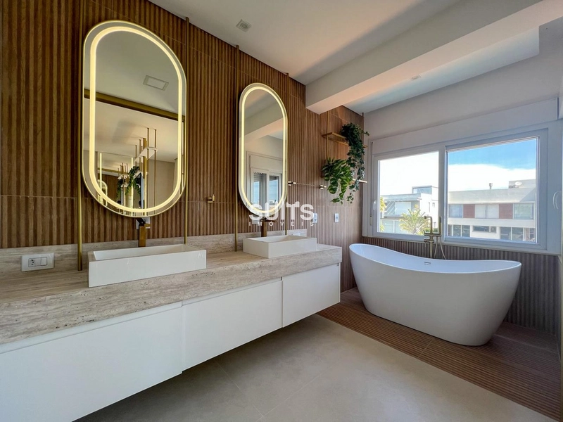 Excelente sobrado beira lago no condomínio Malibu: 23ª foto da galeria de imagens do imóvel