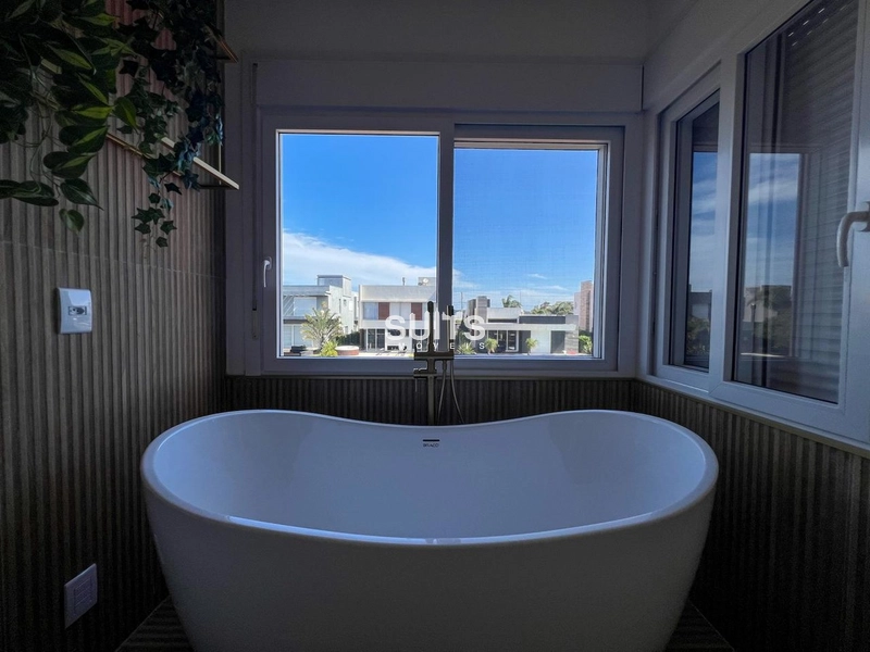 Excelente sobrado beira lago no condomínio Malibu: 22ª foto da galeria de imagens do imóvel