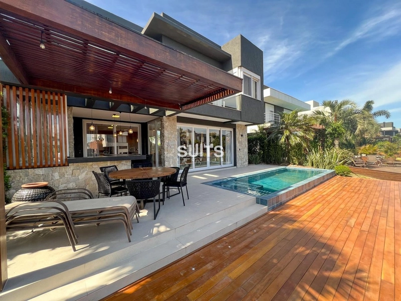 Excelente sobrado beira lago no condomínio Malibu: 41ª foto da galeria de imagens do imóvel