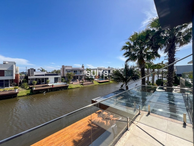 Excelente sobrado beira lago no condomínio Malibu: 20ª foto da galeria de imagens do imóvel