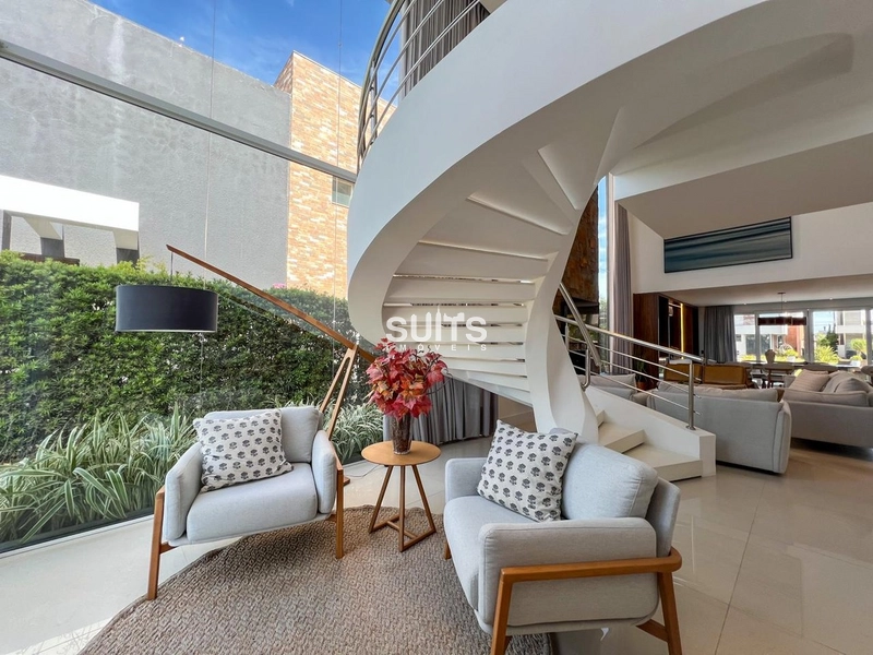 Excelente sobrado beira lago no condomínio Malibu: 4ª foto da galeria de imagens do imóvel