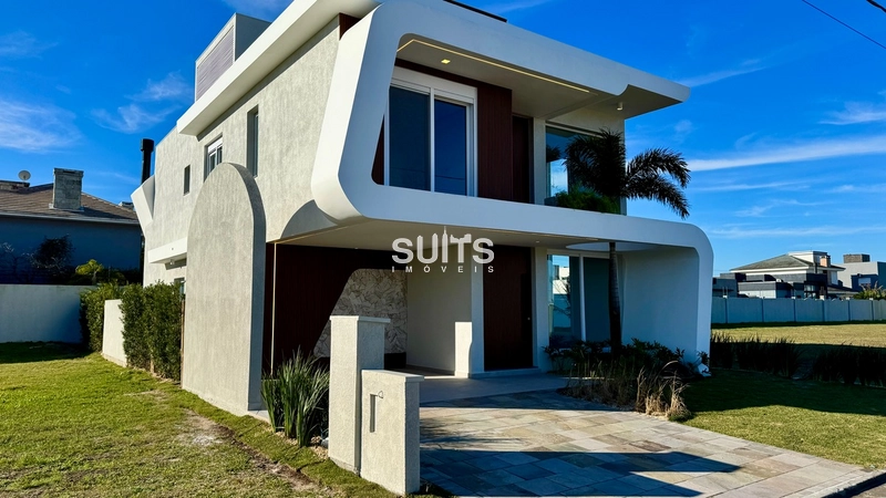 Excelente sobrado à venda no condomínio Amare em Xangri-lá: 2ª foto da galeria de imagens do imóvel