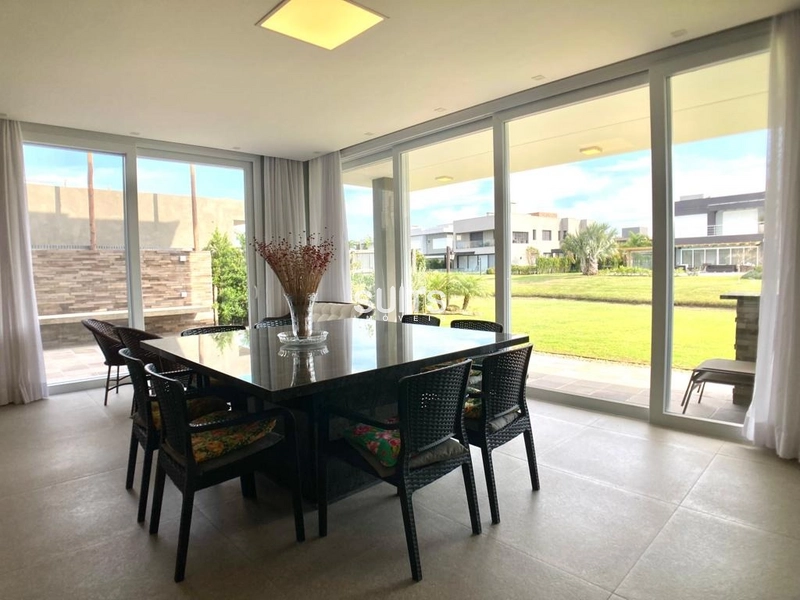 Magnífico sobrado à venda no condomínio Villaggio em Atlântida: 14ª foto da galeria de imagens do imóvel