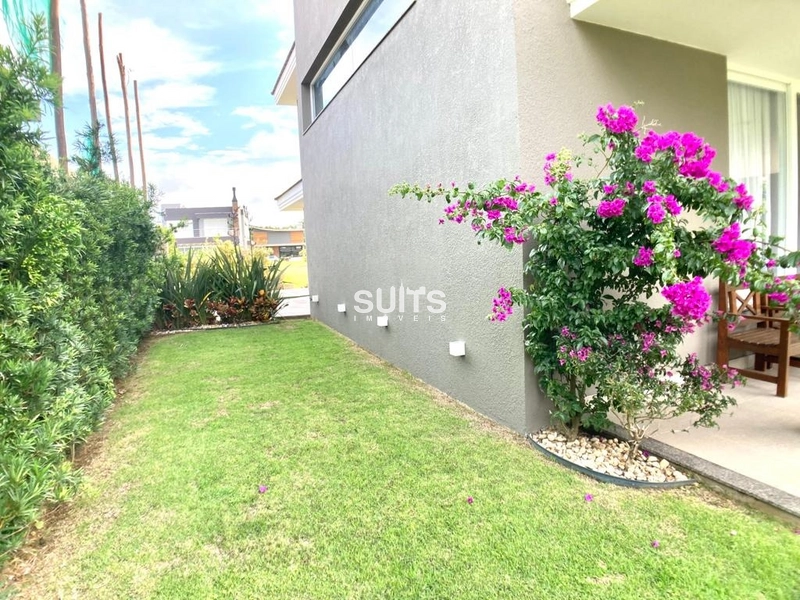 Magnífico sobrado à venda no condomínio Villaggio em Atlântida: 35ª foto da galeria de imagens do imóvel