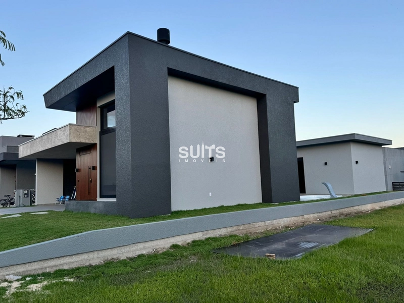 Linda casa térrea a venda no Condomínio Dubai: 3ª foto da galeria de imagens do imóvel