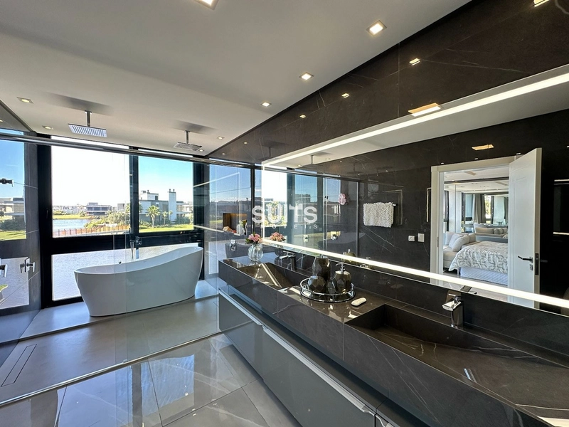 Mansão beira lago mobiliada e decorada: 20ª foto da galeria de imagens do imóvel