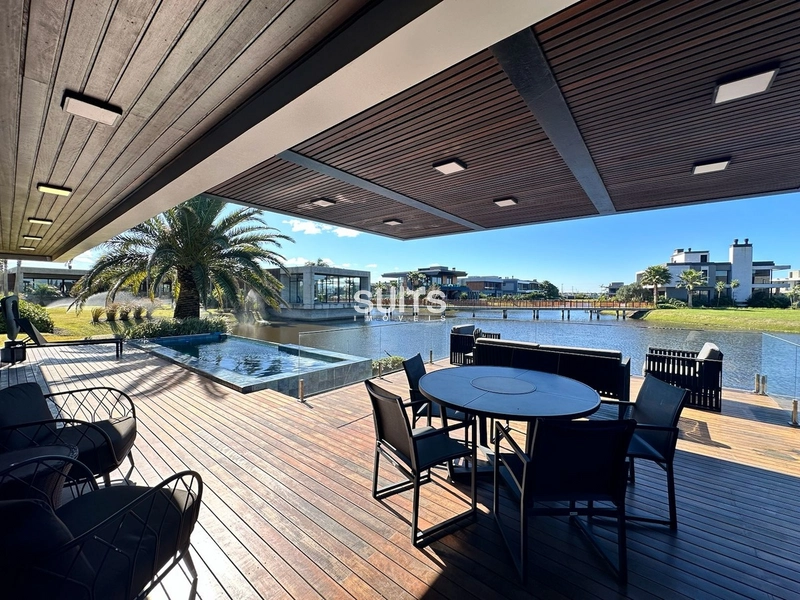 Mansão beira lago mobiliada e decorada: 11ª foto da galeria de imagens do imóvel