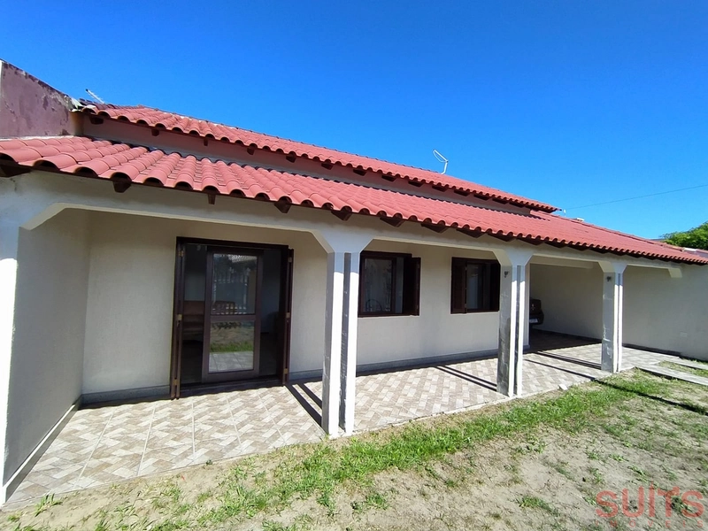 Ótima casa à venda na praia de Atlântida Sul em Osório: 3ª foto da galeria de imagens do imóvel
