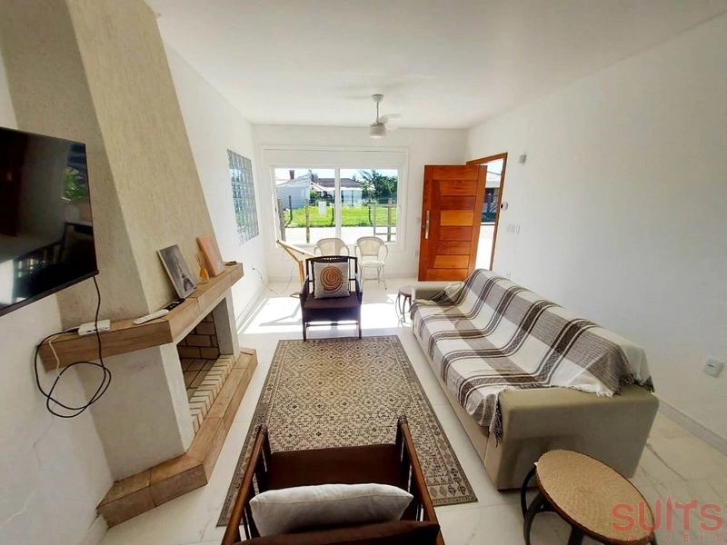 Excelente casa à venda no Centro de Xangri-Lá: 7ª foto da galeria de imagens do imóvel