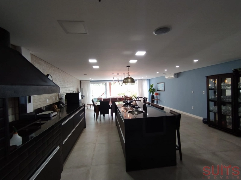 Incrível casa à venda no condomínio Páteo Marbella: 6ª foto da galeria de imagens do imóvel