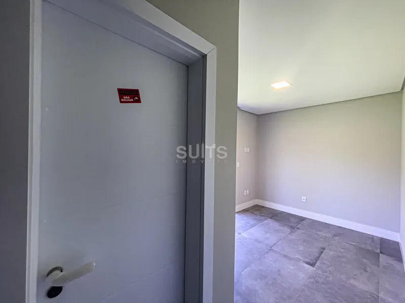 Belíssima casa no condomínio Villaggio Atlântida: 27ª foto da galeria de imagens do imóvel