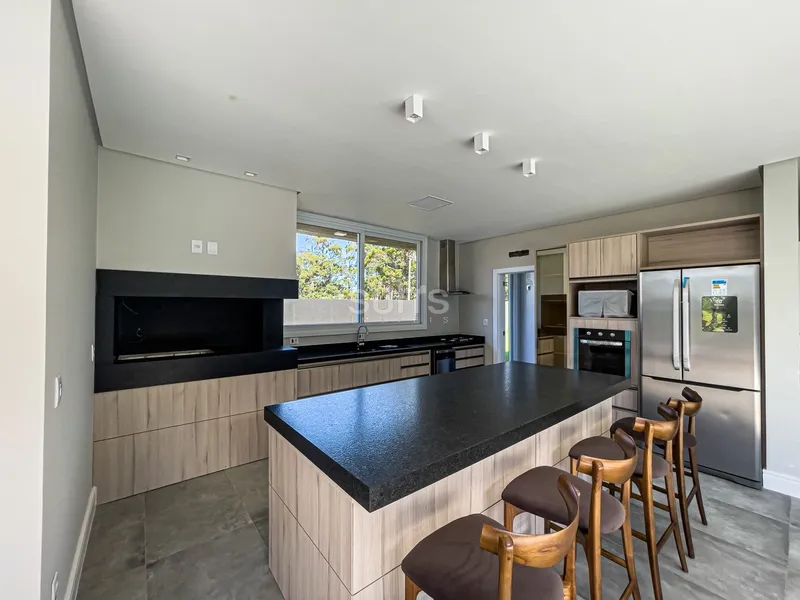 Belíssima casa no condomínio Villaggio Atlântida: 42ª foto da galeria de imagens do imóvel