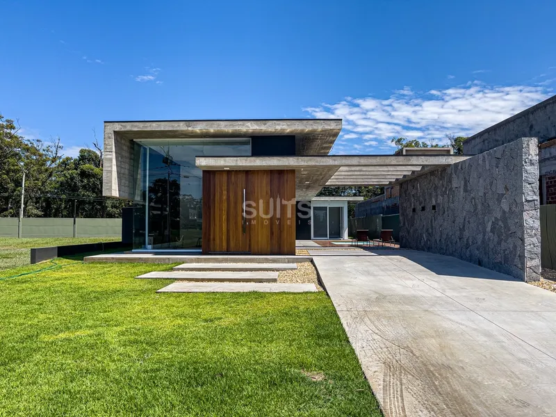 Belíssima casa no condomínio Villaggio Atlântida: 3ª foto da galeria de imagens do imóvel