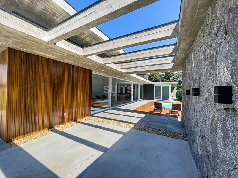 Belíssima casa no condomínio Villaggio Atlântida: 5ª foto da galeria de imagens do imóvel