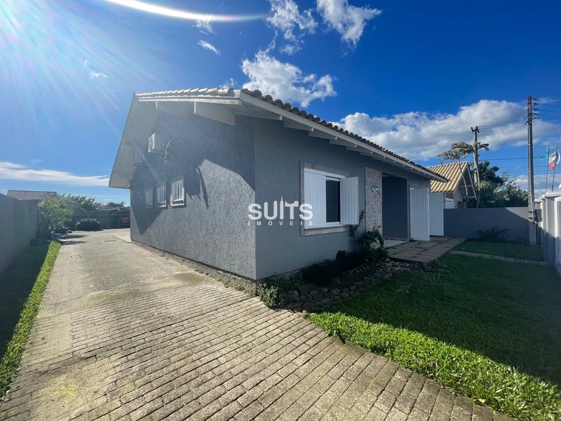 Excelente Casa no Centro de Xangri-lá, amplo pátio!: 3ª foto da galeria de imagens do imóvel