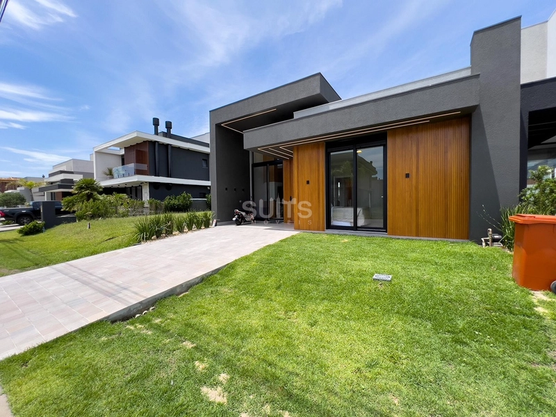 Excelente casa à venda no condomínio Sunset: 2ª foto da galeria de imagens do imóvel