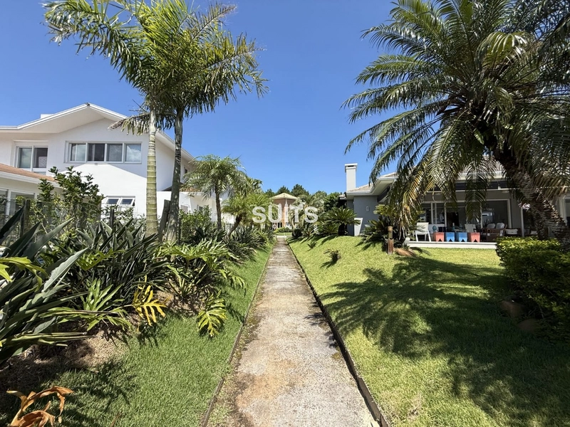 Execelente sobrado á venda no condominio Lagos Park: 1ª foto da galeria de imagens do imóvel