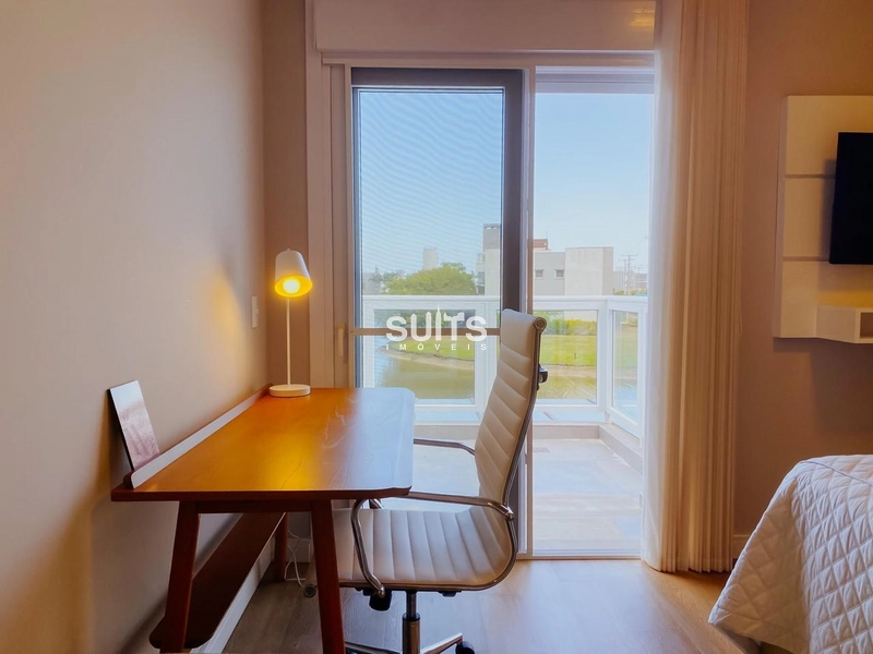 Sobrado beira lago, mobiliado e decorado, condomínio Rossi Atântida: 28ª foto da galeria de imagens do imóvel