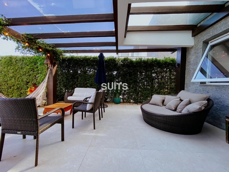 Sobrado beira lago, mobiliado e decorado, condomínio Rossi Atântida: 12ª foto da galeria de imagens do imóvel