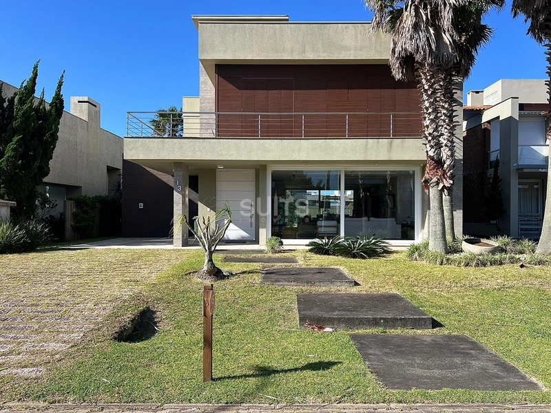 Lindo Sobrado no condomínio Ventura: 2ª foto da galeria de imagens do imóvel