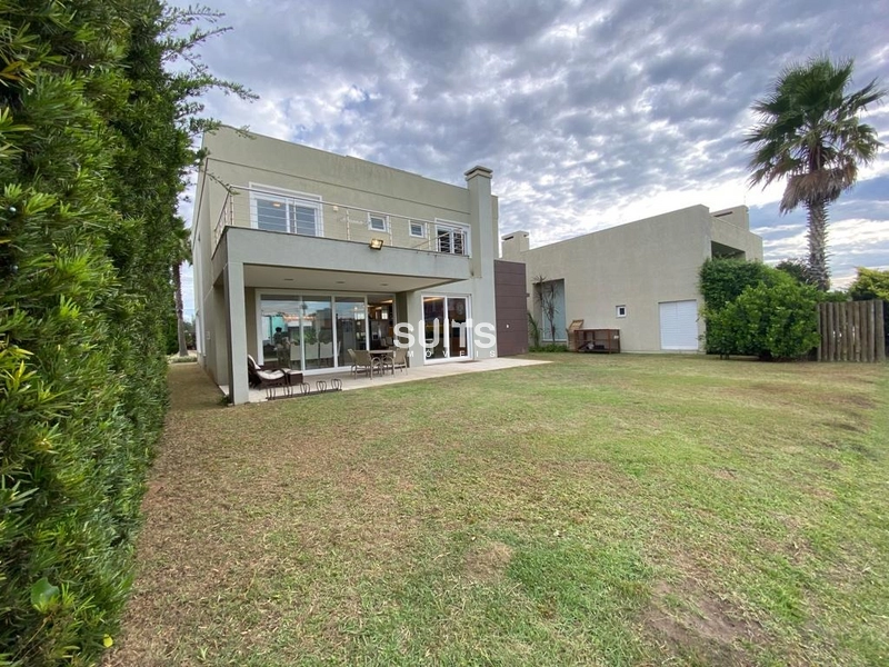 Lindo Sobrado no condomínio Ventura: 28ª foto da galeria de imagens do imóvel