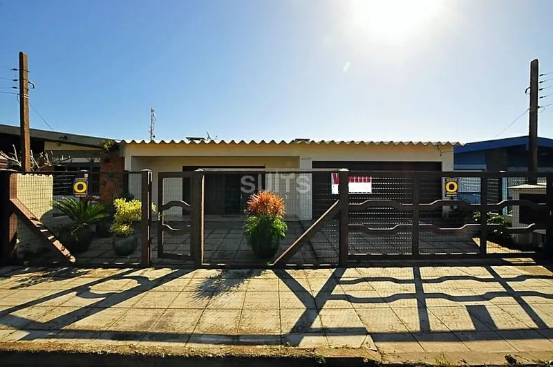 Excelente casa à venda próxima do mar no Centro de Xangri-Lá: 2ª foto da galeria de imagens do imóvel