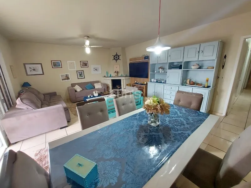 Excelente casa à venda próxima do mar no Centro de Xangri-Lá: 5ª foto da galeria de imagens do imóvel