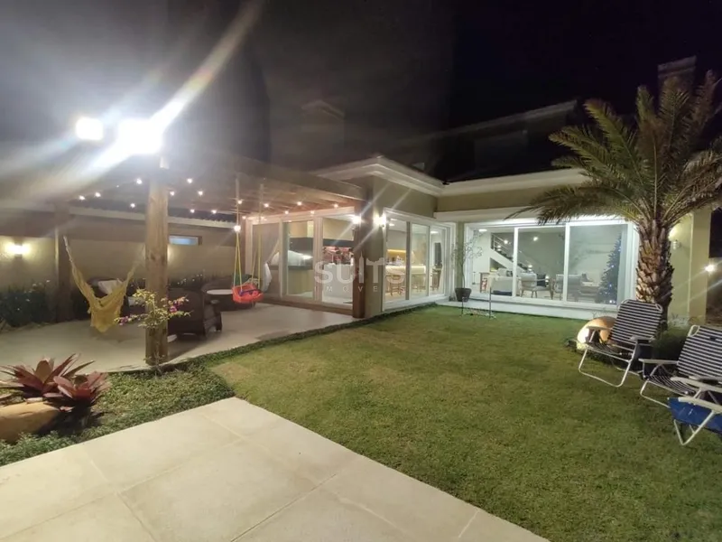 Excelente sobrado à poucos metros do mar no Centro de Xangri-Lá: 16ª foto da galeria de imagens do imóvel